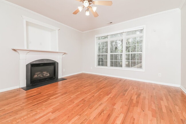 Photo - 8173 Rolling Glenn Dr