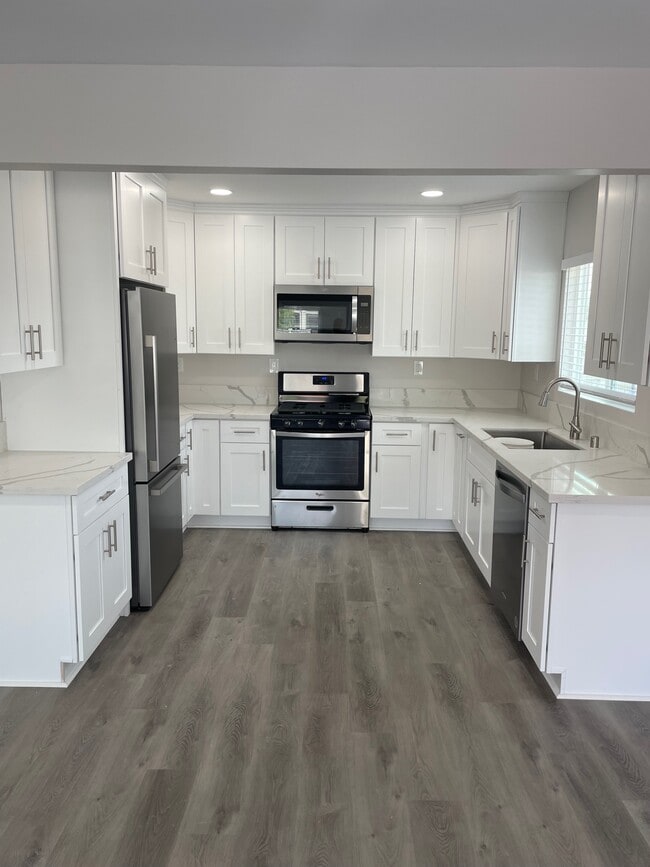 Photo - 410 Highland Ave Unit 410 Highland Ave