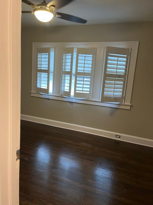 bedroom 1 - 3408 Parklane Dr