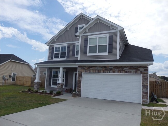 Photo - 290 Willow Oak Dr
