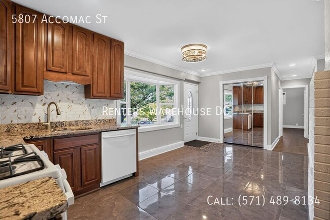 Photo - 5807 Accomac St