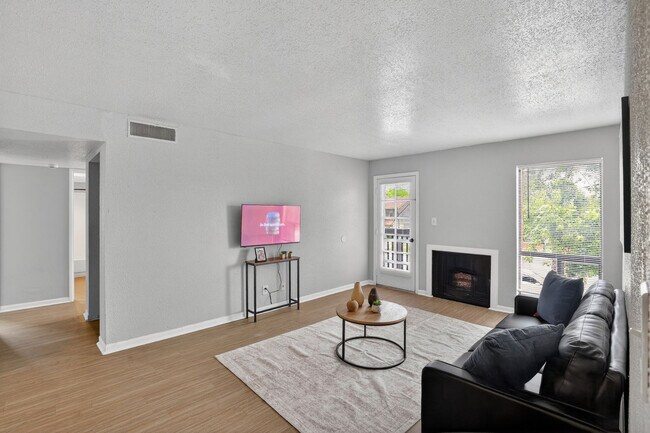 7601 Hillcrest Rd Unit SI FL3-ID1612759P