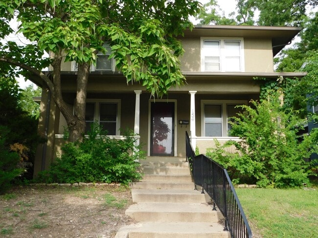 2-bedroom, 1-bathroom Apartment w/ Basemen... - 2-bedroom, 1-bathroom Apartment w/ Basemen...