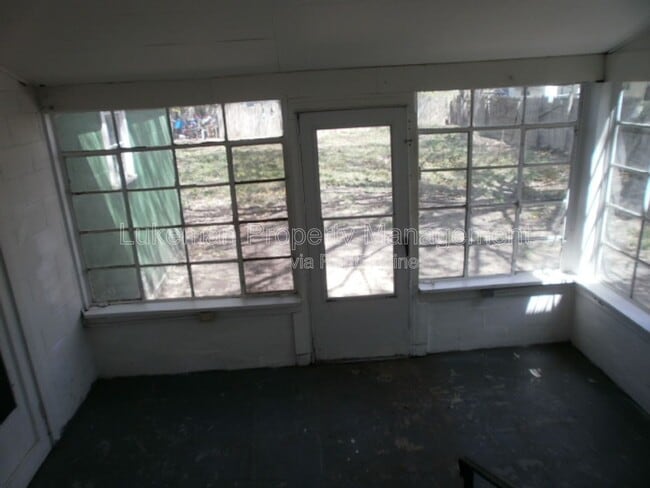 Photo - 511 Clinton Ave