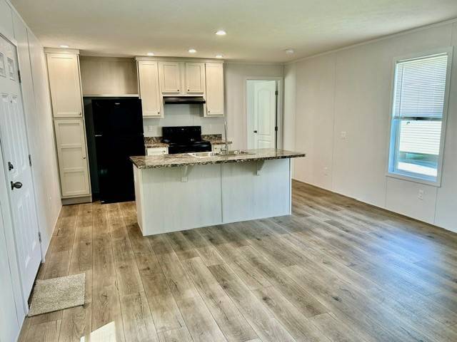 Photo - 2109 N Hickory Cir