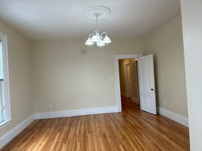 Photo - 440 Saint John St Apartments Unit 1