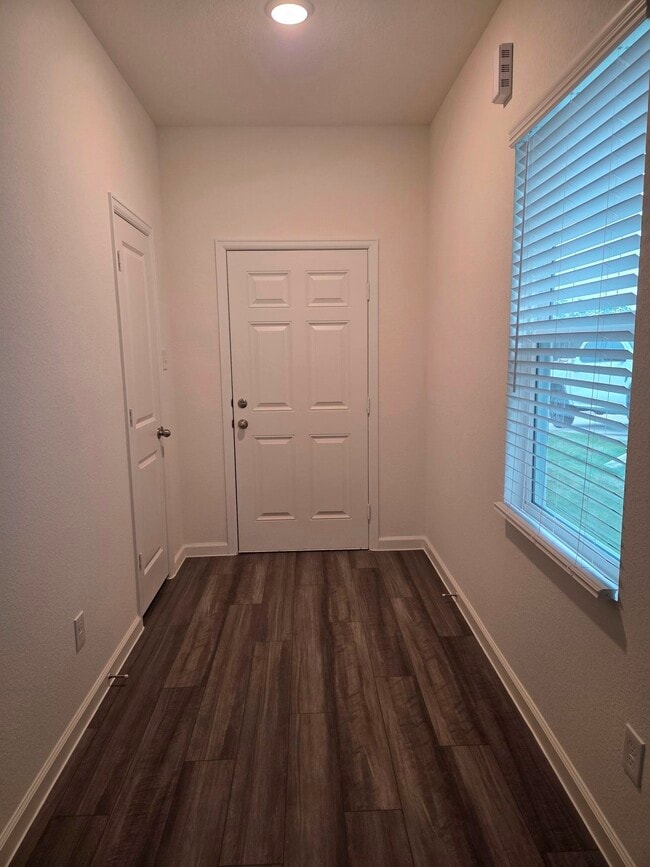 Photo - 632 Craven St