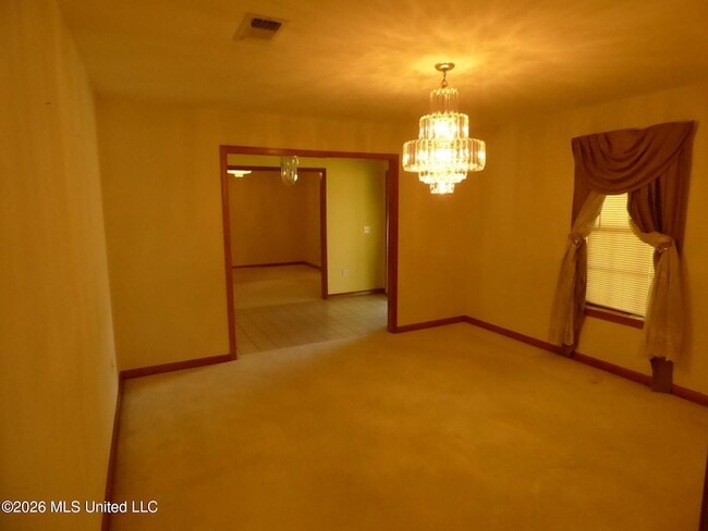 Photo - 606 Lakeview Ave