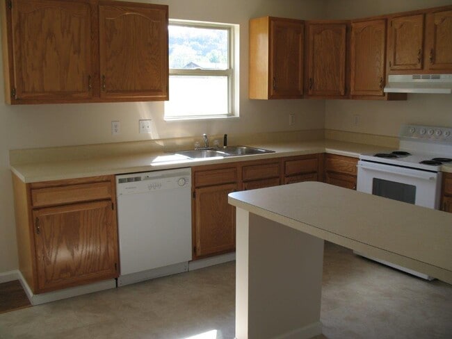 Photo - 1700 Big Tree Dr Unit 1700 Big Tree Dr #86