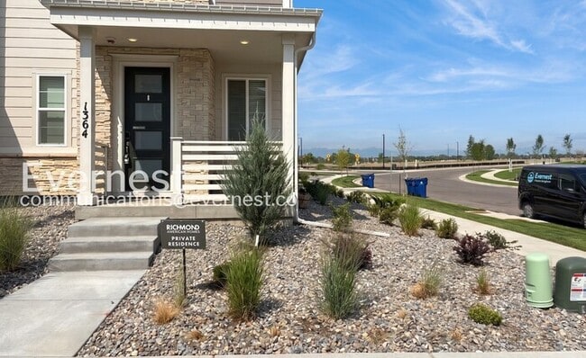 Photo - 1364 Penner Dr