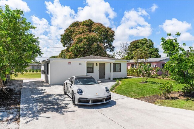 Photo - 328 SW 11th Ave
