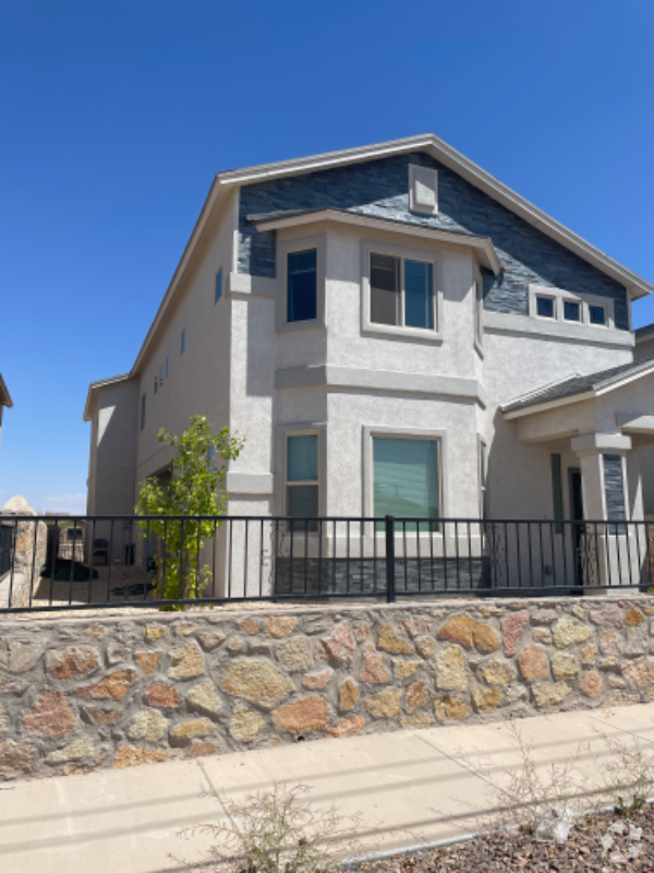 Building Photo - 14957 Pebble Hills Blvd Rental