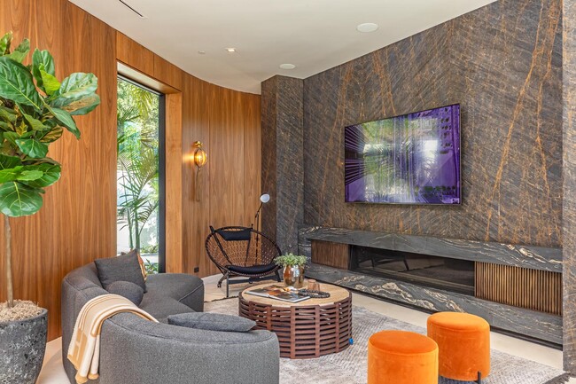 Photo - 1625 Summitridge Dr