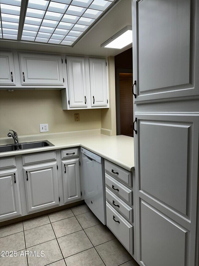 Photo - 10330 W Thunderbird Blvd Unit C219