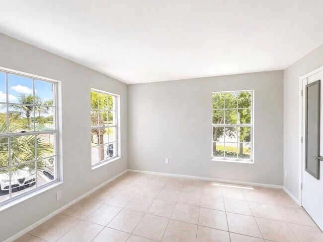 Photo - Unfurnished 1-bedroom plus den, 1-bathroom condo