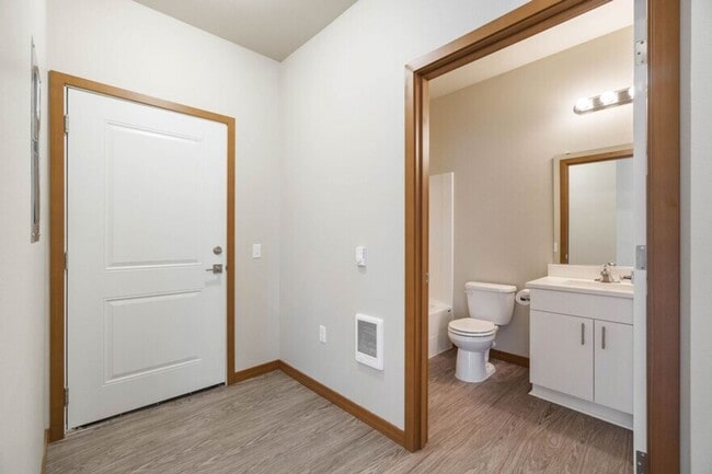 Photo - Northwest Terrace Apartments, Wonderful Place To Live!