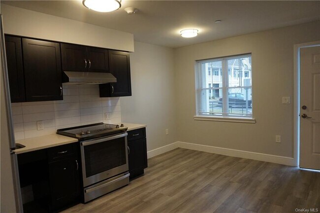 Photo - 1 Fairway Cir Unidad A4