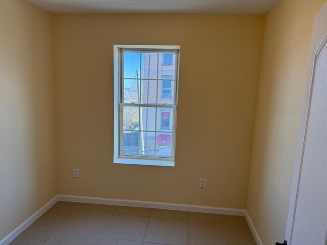 Bedroom 1 - 183 Thorne St