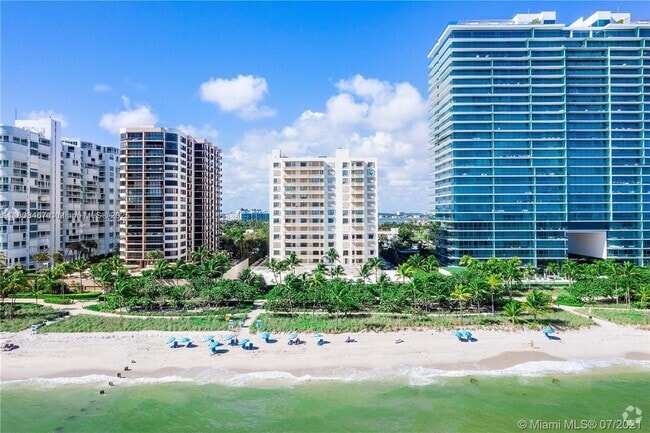 Building Photo - 10185 Collins Ave Unit 1515 Rental