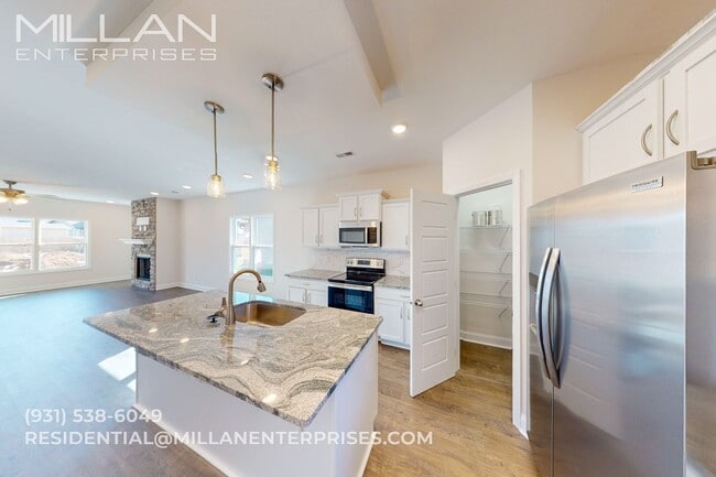 Photo - Beautiful 3-Bedroom Home with Modern Finishes, Stainless Steel Appliances, and Attached Garage