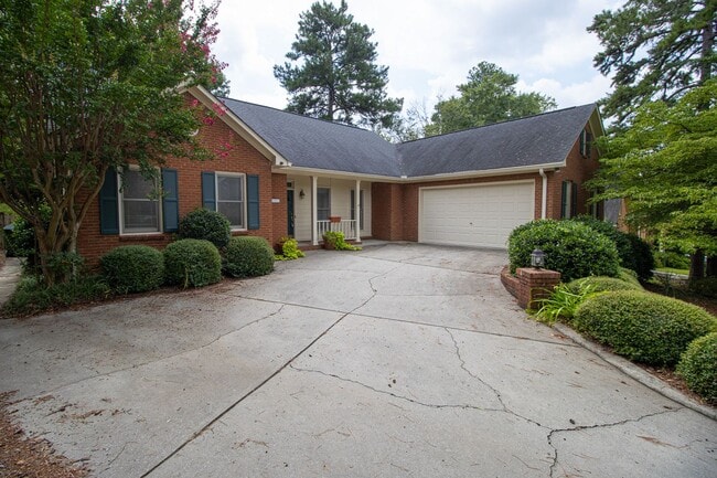 Photo - 2220 Montclair Dr