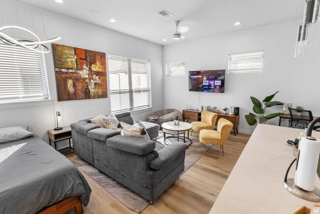 Photo - 6740 Peerless St Unidad ID1257753P