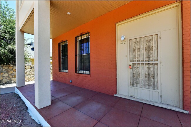 Photo - 612 E Nevada Ave