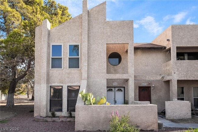 Photo - 3929 S Torrey Pines Dr