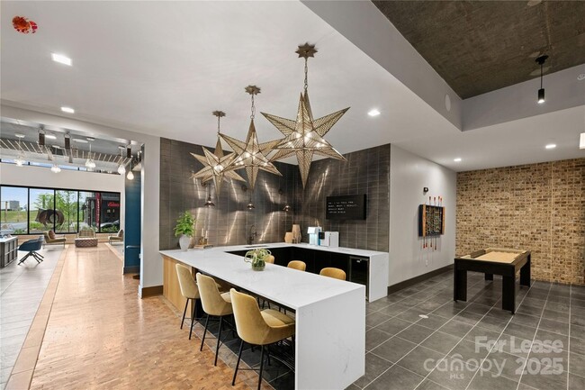 Photo - 110 Razades Wy Unit A1