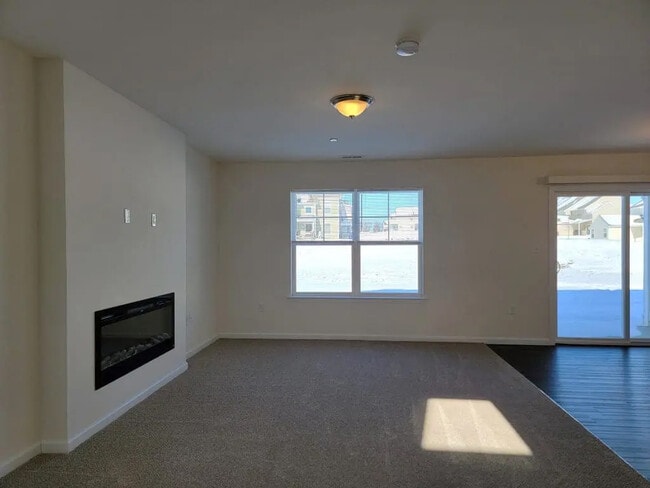 Photo - 64 Rollins Ln