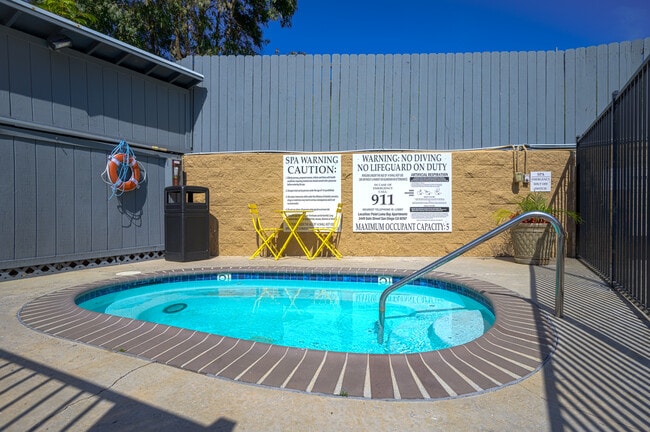 Point Loma Bay Apartments