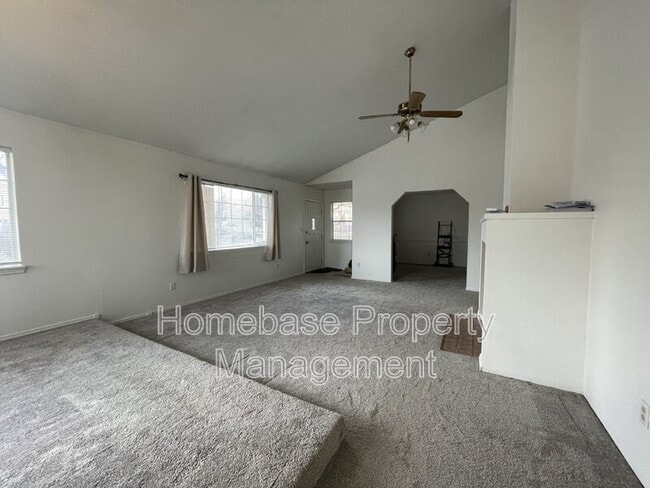 Photo - 1901 E Ranch Dr