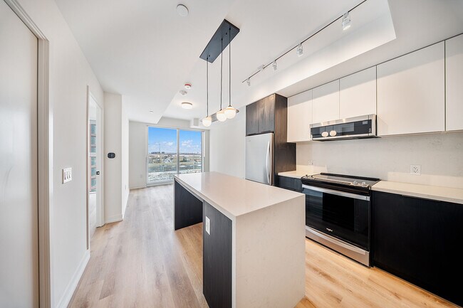 Photo - 5 York Garden Wy