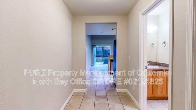 Photo - 132 Treadway Ct