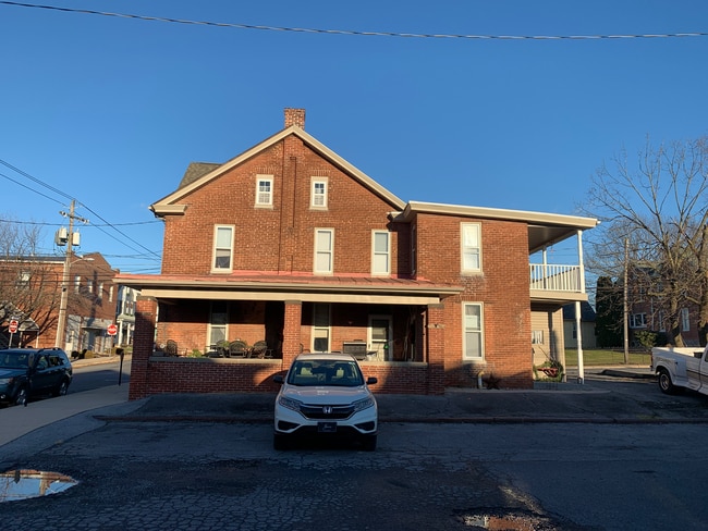 Photo - Duplex For Rent