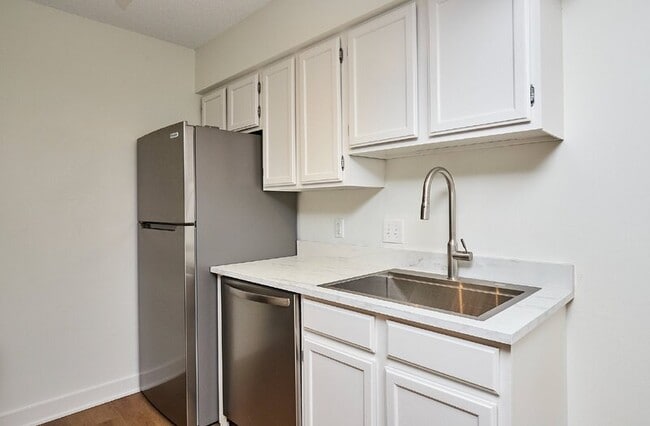 Photo - 5221 Boulder Dr Unit 5