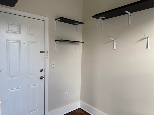 Photo - 9 Nesbitt St Unit 2