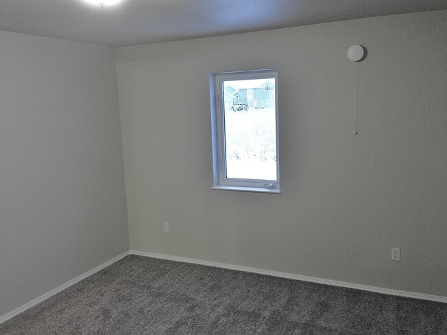 Photo - 436 Rea Ave