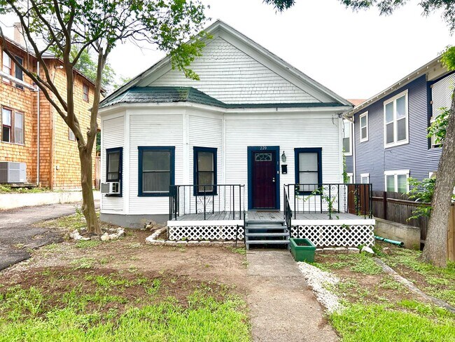 Photo - 224 Army Boulevard Unidad 6