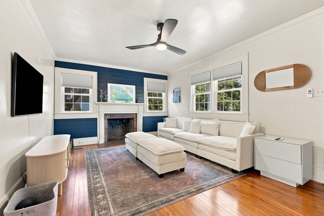 116 Noyes Ave