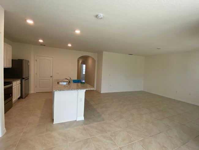 Photo - 956 Brooklet Dr