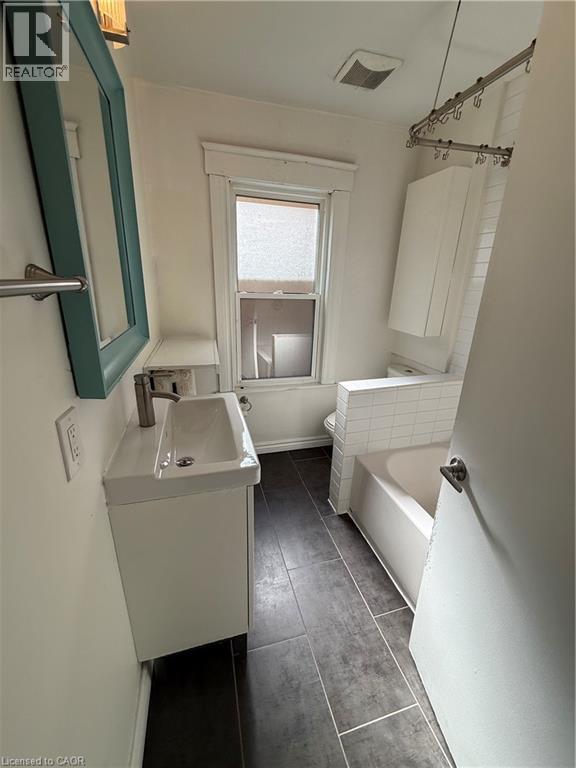 Photo - 11 Proctor Blvd