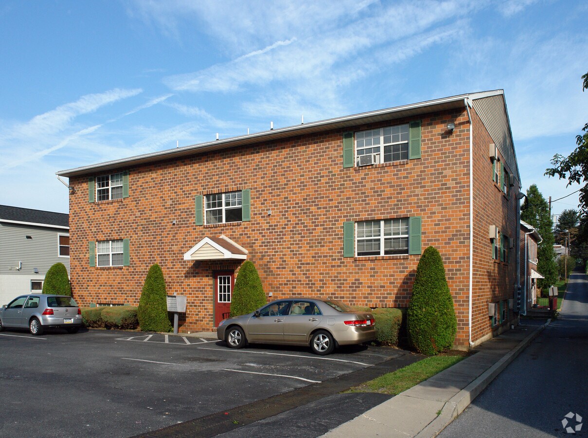 18 Cherry St Apartments Emmaus, PA