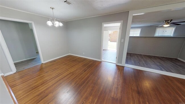 Photo - 1170 Josephine Ave