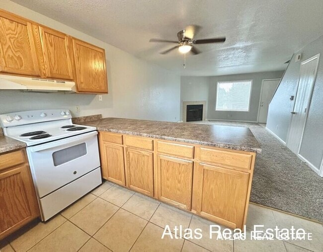 Building Photo - 6970 Peyote Way Unit 6974