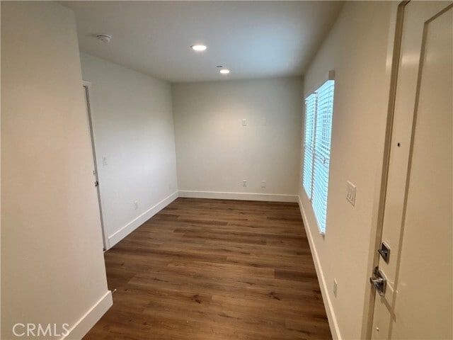 Photo - 107 E Knox Dr