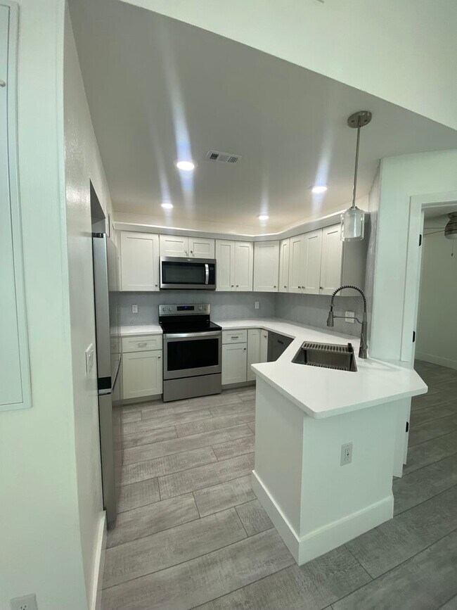 Photo - 615 Richland Ct Apartment Unit 72