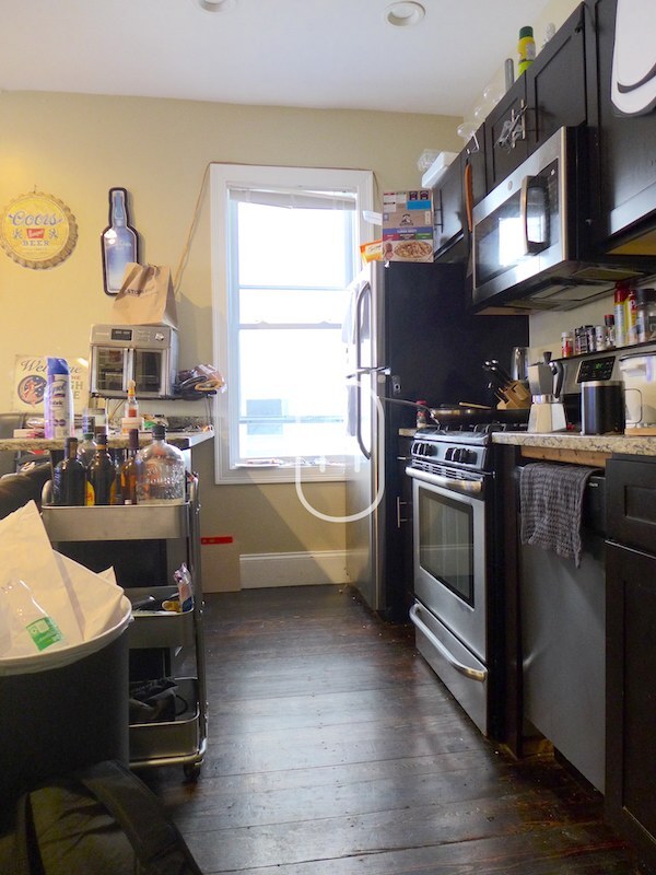 Photo - 12 Worthington St