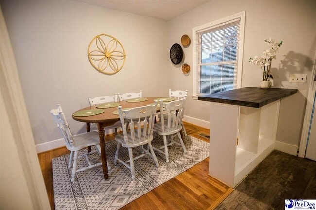 Photo - 150 Central Dr