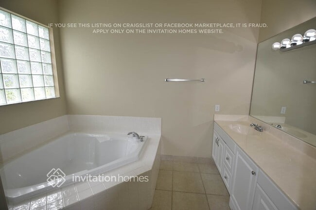 Photo - 7178 Catalina Isle Dr